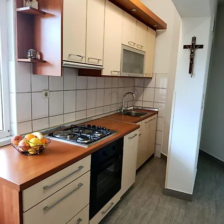Karla Apartment